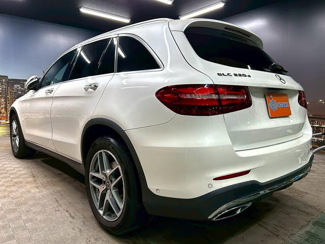 GLC GLC220d 4マチックスポーツ (禁煙車)(レーダークルーズ)(アラウンドビューモニター)(黒半革シート)(ヘッドアップディスプレイ)(パドルシフト)(シートヒーター付きパワーシート)(ビルトインETC)(純正19インチAW)(25枚目)