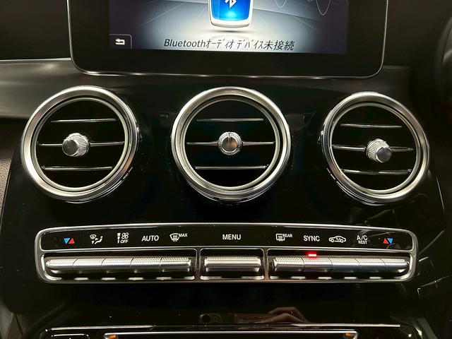 GLC GLC220d 4マチックスポーツ (禁煙車)(レーダークルーズ)(アラウンドビューモニター)(黒半革シート)(ヘッドアップディスプレイ)(パドルシフト)(シートヒーター付きパワーシート)(ビルトインETC)(純正19インチAW)(32枚目)