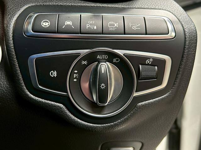 GLC GLC220d 4マチックスポーツ (禁煙車)(レーダークルーズ)(アラウンドビューモニター)(黒半革シート)(ヘッドアップディスプレイ)(パドルシフト)(シートヒーター付きパワーシート)(ビルトインETC)(純正19インチAW)(39枚目)