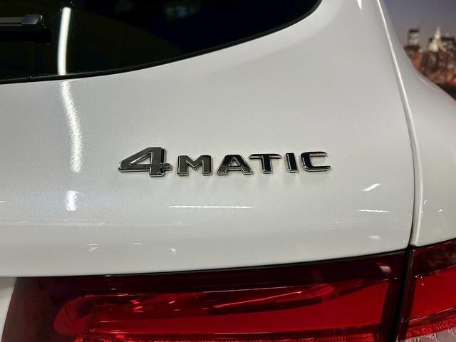 GLC GLC220d 4マチックスポーツ (禁煙車)(レーダークルーズ)(アラウンドビューモニター)(黒半革シート)(ヘッドアップディスプレイ)(パドルシフト)(シートヒーター付きパワーシート)(ビルトインETC)(純正19インチAW)(43枚目)