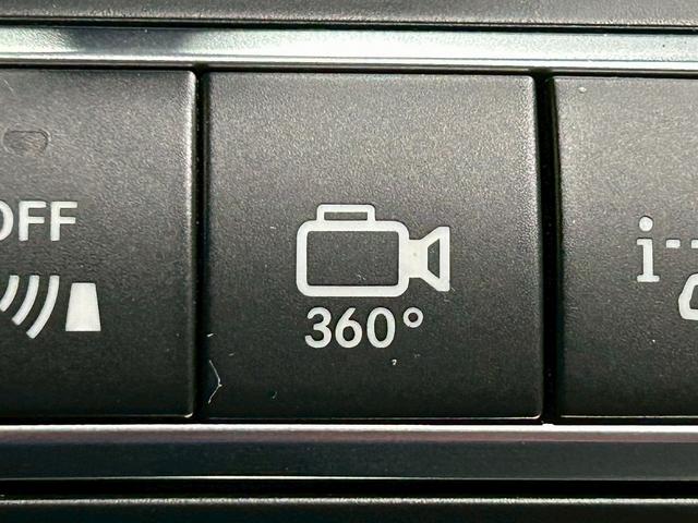 GLC GLC220d 4マチックスポーツ (禁煙車)(レーダークルーズ)(アラウンドビューモニター)(黒半革シート)(ヘッドアップディスプレイ)(パドルシフト)(シートヒーター付きパワーシート)(ビルトインETC)(純正19インチAW)(64枚目)