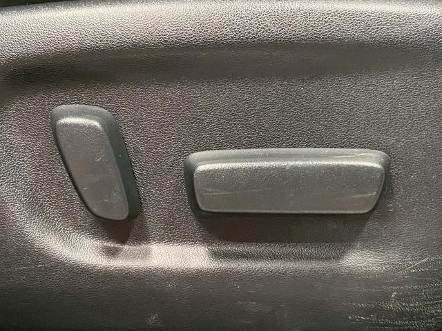 TOYOTA HARRIER PREMIUM