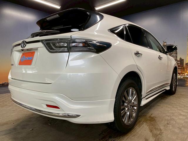 TOYOTA HARRIER PREMIUM