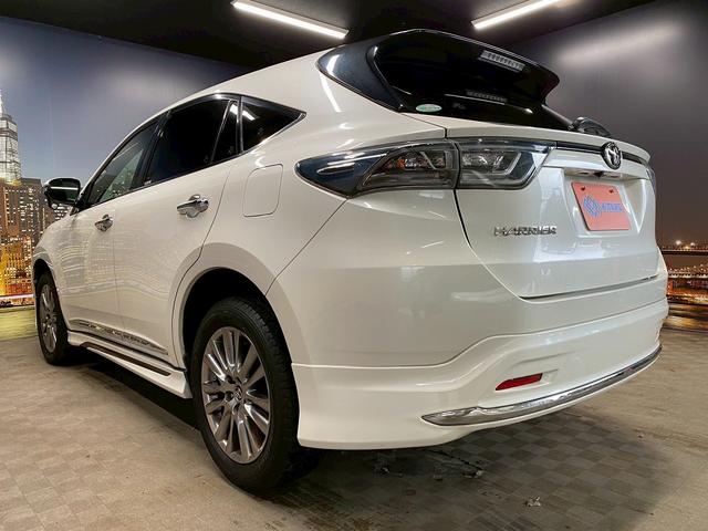 TOYOTA HARRIER PREMIUM