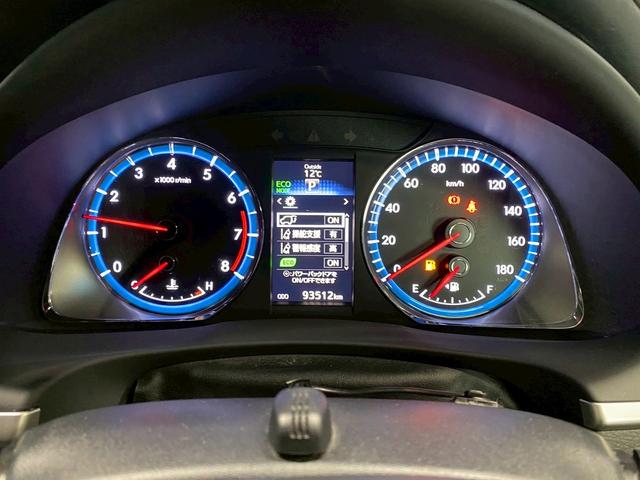 TOYOTA HARRIER PREMIUM