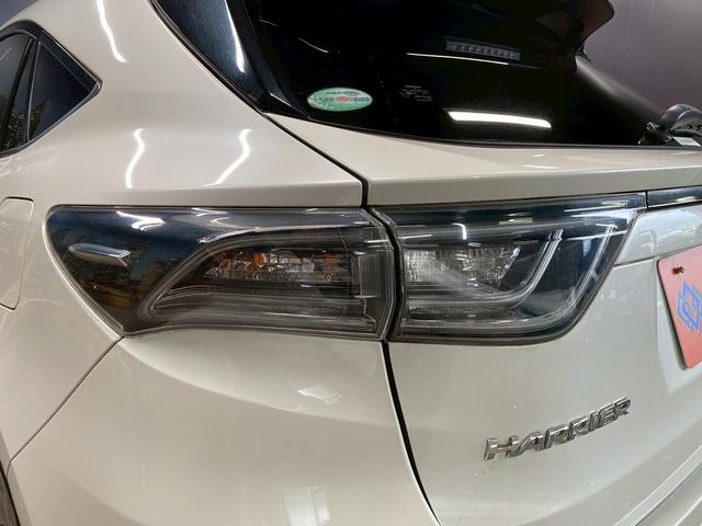 TOYOTA HARRIER PREMIUM