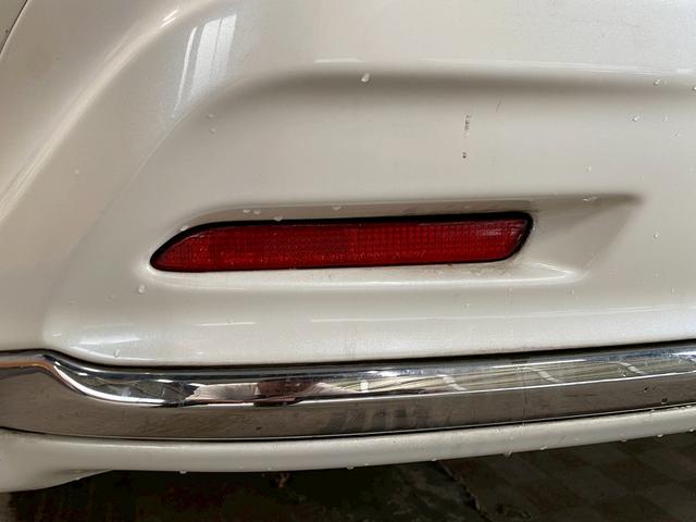 TOYOTA HARRIER PREMIUM