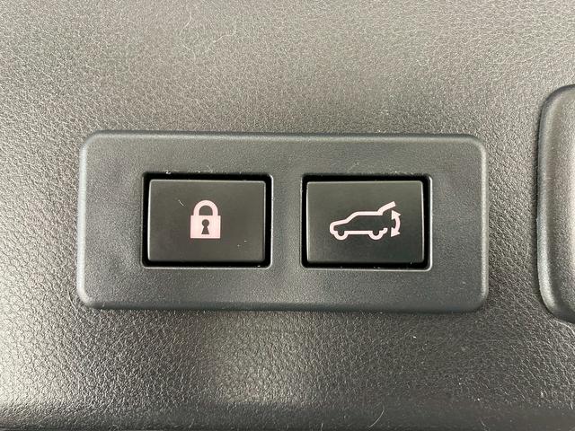 レヴォーグ STIスポーツ EX (禁煙車)(アイサイト)(4WD)(ターボ)(赤本革)(11.6インチ純正メモリナビ)(バック&サイド&フロントカメラ)(シートヒーター&クーラー)(レーダークルーズ)(ETC)(純正18インチAW)(12枚目)