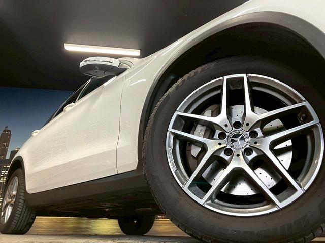 GLC GLC200 スポーツ (禁煙車)(黒半革シート)(レーダークルーズ)(パワーバックドア)(アラウンドビューモニター)(純正ナビ)(フルセグTV)(ルーフレール)(シートヒーター付きパワーシート)(純正19インチAW)(17枚目)