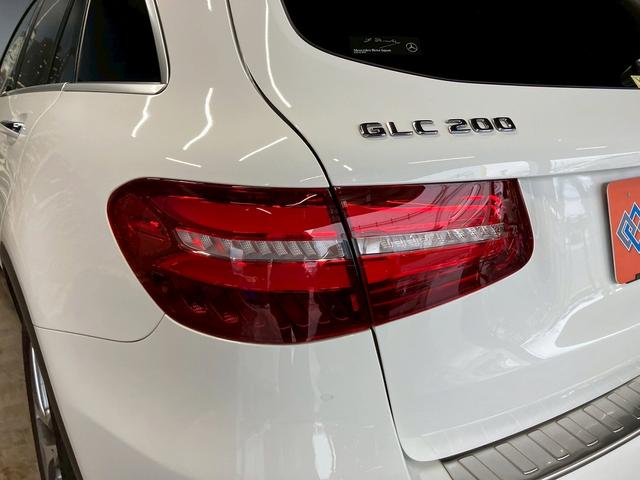 GLC GLC200 スポーツ (禁煙車)(黒半革シート)(レーダークルーズ)(パワーバックドア)(アラウンドビューモニター)(純正ナビ)(フルセグTV)(ルーフレール)(シートヒーター付きパワーシート)(純正19インチAW)(29枚目)