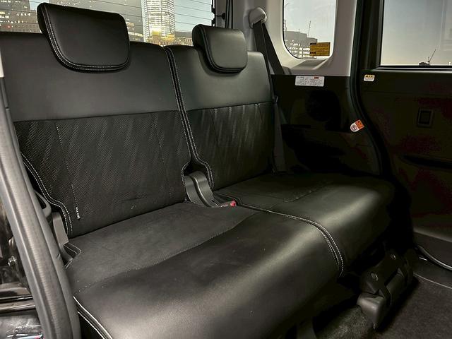 タント カスタムＸ　トップエディションＳＡＩＩＩ　（禁煙車）（両側パワスラ）（黒本革）（純正メモリナビ）（全周囲カメラ）（ＬＥＤヘッドライト）（シートヒーター）（プッシュスタート＆スマートキー）（オートマチックハイビーム）（純正１４インチＡＷ）（14枚目）