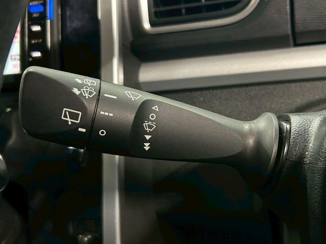 タント カスタムＸ　トップエディションＳＡＩＩＩ　（禁煙車）（両側パワスラ）（黒本革）（純正メモリナビ）（全周囲カメラ）（ＬＥＤヘッドライト）（シートヒーター）（プッシュスタート＆スマートキー）（オートマチックハイビーム）（純正１４インチＡＷ）（24枚目）