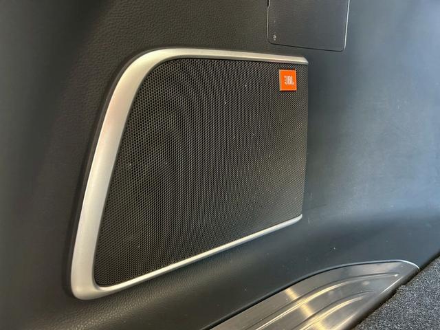 ハリアーハイブリッド Ｚ　レザーパッケージ　（禁煙車）（ワンオーナー）（黒本革シート）（ＪＢＬ）（メーカーナビ）（シートヒーター／クーラー）（全周囲カメラ）（パワーバックドア）（レーダークルーズ）（デジタルインナーミラー）（純正１９インチＡＷ）（8枚目）