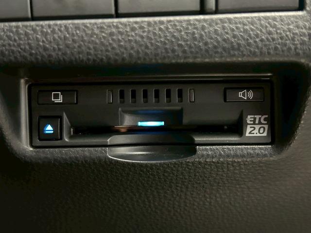 ハリアーハイブリッド Ｚ　レザーパッケージ　（禁煙車）（ワンオーナー）（黒本革シート）（ＪＢＬ）（メーカーナビ）（シートヒーター／クーラー）（全周囲カメラ）（パワーバックドア）（レーダークルーズ）（デジタルインナーミラー）（純正１９インチＡＷ）（13枚目）