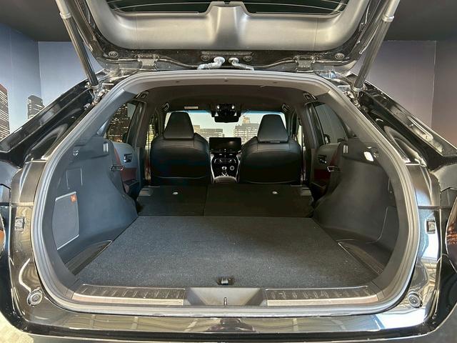 ハリアーハイブリッド Ｚ　レザーパッケージ　（禁煙車）（ワンオーナー）（黒本革シート）（ＪＢＬ）（メーカーナビ）（シートヒーター／クーラー）（全周囲カメラ）（パワーバックドア）（レーダークルーズ）（デジタルインナーミラー）（純正１９インチＡＷ）（15枚目）