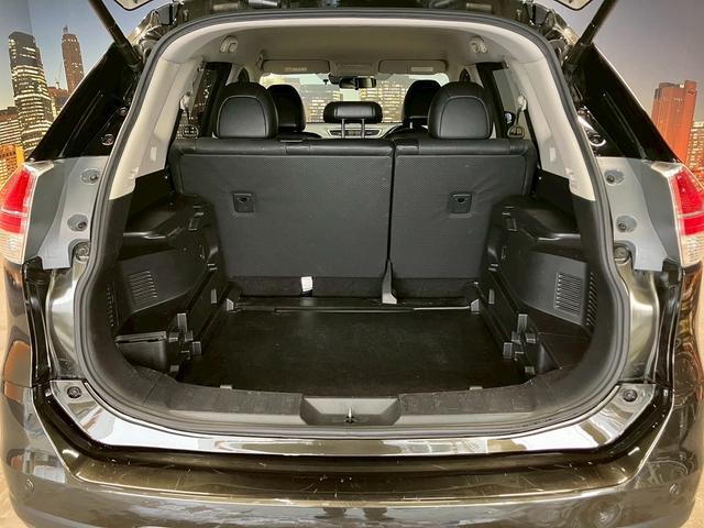 エクストレイル ２０Ｘ　エマージェンシーブレーキパッケージ　（禁煙車）（ワンオーナー）（撥水カプロンシート）（純正ナビ）（シートヒーター）（クルーズコントロール）（全周囲モニター）（パワーバックドア）（ビルトインＥＴＣ）（コーナーセンサー）（純正１７ＡＷ）（16枚目）