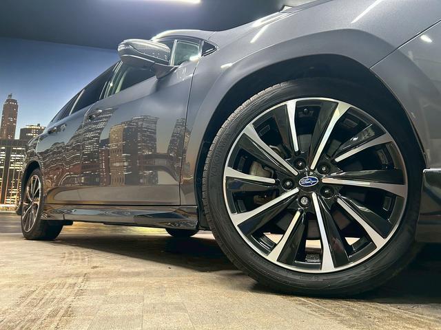 レヴォーグ ＳＴＩスポーツ　ＥＸ　（禁煙車）（赤本革シート）（１１．６インチディスプレイナビ）（パワーシート）（パワーバックドア）（コーナーセンサー）（レーダークルーズ）（シートヒーター）（ＬＥＤヘッドライト）（純正１８インチＡＷ）（16枚目）