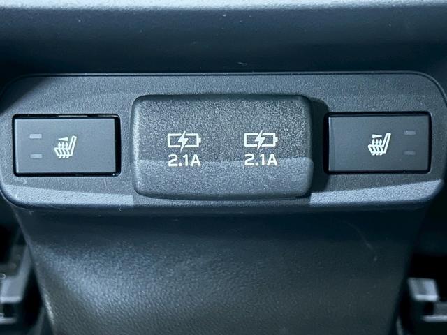 レヴォーグ ＳＴＩスポーツ　ＥＸ　（禁煙車）（赤本革シート）（１１．６インチディスプレイナビ）（パワーシート）（パワーバックドア）（コーナーセンサー）（レーダークルーズ）（シートヒーター）（ＬＥＤヘッドライト）（純正１８インチＡＷ）（38枚目）