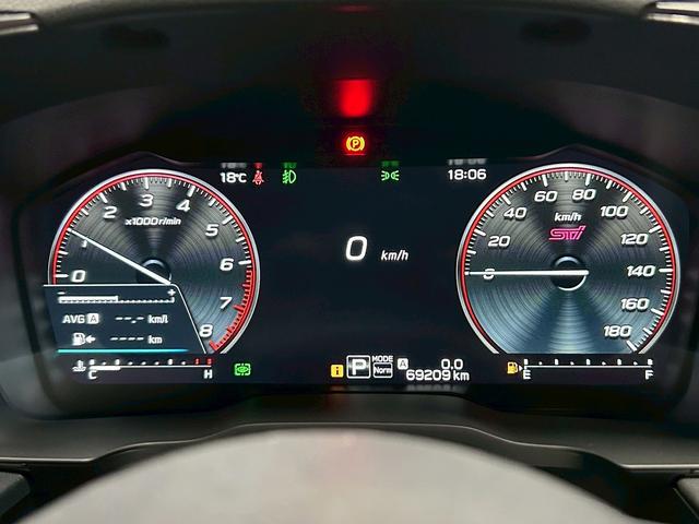 レヴォーグ ＳＴＩスポーツ　ＥＸ　（禁煙車）（赤本革シート）（１１．６インチディスプレイナビ）（パワーシート）（パワーバックドア）（コーナーセンサー）（レーダークルーズ）（シートヒーター）（ＬＥＤヘッドライト）（純正１８インチＡＷ）（47枚目）