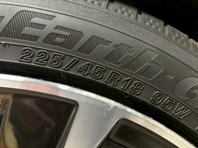 レヴォーグ ＳＴＩスポーツ　ＥＸ　（禁煙車）（赤本革シート）（１１．６インチディスプレイナビ）（パワーシート）（パワーバックドア）（コーナーセンサー）（レーダークルーズ）（シートヒーター）（ＬＥＤヘッドライト）（純正１８インチＡＷ）（60枚目）