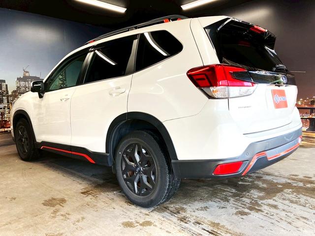 フォレスター Ｘ－ブレイク　（禁煙車）（黒半革シート）（メーカーナビ）（シートヒーター）（レーダークルーズ）（ＥＴＣ）（電動リアゲート）（コーナーセンサー）（全周囲モニター）（ＢＳＭ）（デジタルインナーミラー）（純正１７ＡＷ）（32枚目）
