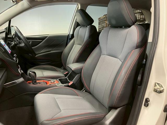 フォレスター Ｘ－ブレイク　（禁煙車）（黒半革シート）（メーカーナビ）（シートヒーター）（レーダークルーズ）（ＥＴＣ）（電動リアゲート）（コーナーセンサー）（全周囲モニター）（ＢＳＭ）（デジタルインナーミラー）（純正１７ＡＷ）（53枚目）