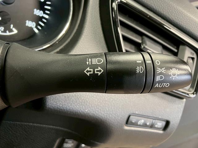 エクストレイル ２０Ｘｉ　（禁煙車）（４ＷＤ）（後期型）（撥水カプロンシート）（プロパイロット）（シートヒーター）（電動リアゲート）（デジタルインナーミラー）（ビルトインＥＴＣ）（全周囲モニター）（純正１８インチＡＷ）（50枚目）