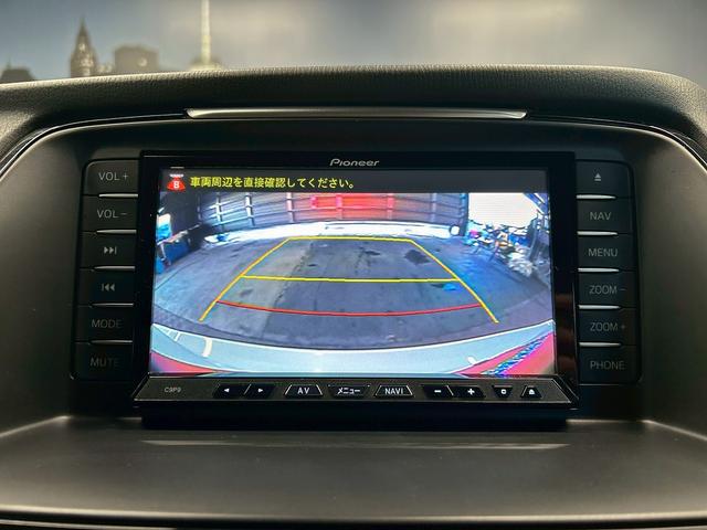 アテンザワゴン ＸＤ　Ｌパッケージ　（禁煙車）（黒本革シート）（ＢＯＳＥサウンド）（レーダークルーズ）（ルーフレール）（メーカーナビ）（ヒーター付パワーシート）（パドルシフト）（ＢＳＭ）（ビルトインＥＴＣ）（純正１９インチＡＷ）（7枚目）