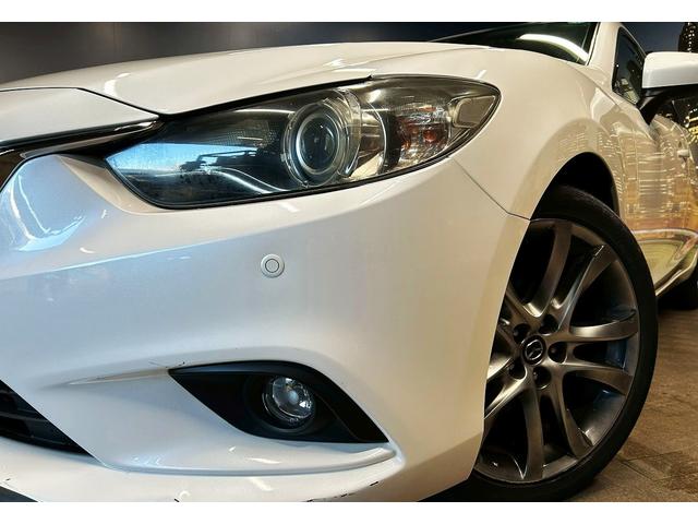 アテンザワゴン ＸＤ　Ｌパッケージ　（禁煙車）（黒本革シート）（ＢＯＳＥサウンド）（レーダークルーズ）（ルーフレール）（メーカーナビ）（ヒーター付パワーシート）（パドルシフト）（ＢＳＭ）（ビルトインＥＴＣ）（純正１９インチＡＷ）（54枚目）