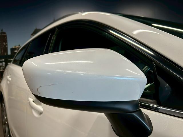 アテンザワゴン ＸＤ　Ｌパッケージ　（禁煙車）（黒本革シート）（ＢＯＳＥサウンド）（レーダークルーズ）（ルーフレール）（メーカーナビ）（ヒーター付パワーシート）（パドルシフト）（ＢＳＭ）（ビルトインＥＴＣ）（純正１９インチＡＷ）（56枚目）