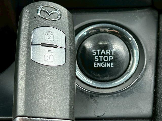 アテンザワゴン XD プロアクティブ (禁煙車)(後期型)(BOSEサウンド)(ルーフレール)(黒革シートカバー)(メーカーSDナビ)(レーンキープアシスト)(ブラインドスポットモニター)(HUD)(ETC)(純正17インチAW)(17枚目)