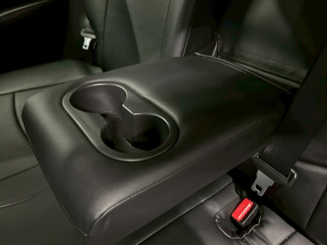 アテンザワゴン XD プロアクティブ (禁煙車)(後期型)(BOSEサウンド)(ルーフレール)(黒革シートカバー)(メーカーSDナビ)(レーンキープアシスト)(ブラインドスポットモニター)(HUD)(ETC)(純正17インチAW)(24枚目)