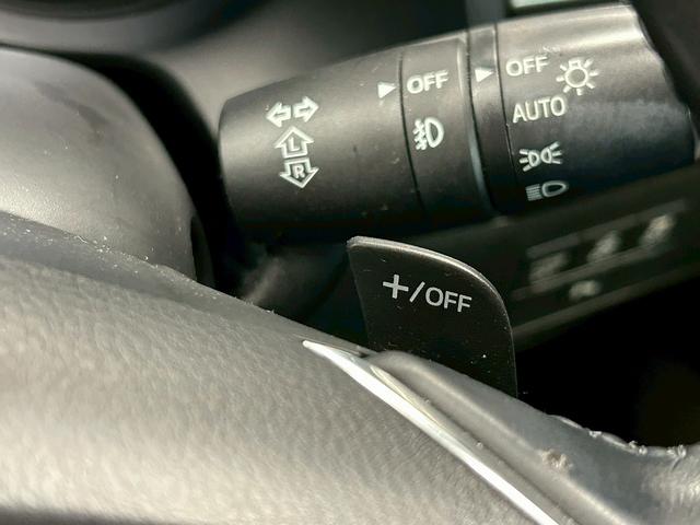 アテンザワゴン XD プロアクティブ (禁煙車)(後期型)(BOSEサウンド)(ルーフレール)(黒革シートカバー)(メーカーSDナビ)(レーンキープアシスト)(ブラインドスポットモニター)(HUD)(ETC)(純正17インチAW)(48枚目)