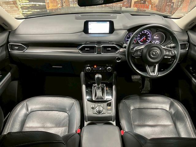 ＣＸ－５ ＸＤ　Ｌパッケージ　（禁煙車）（黒本革シート）（純正ＳＤナビ）（パワーシート）（シートヒーター）（電動リアゲート）（コーナーセンサー）（レーダークルーズ）（全周囲モニター）（ビルトインＥＴＣ）（純正１９インチＡＷ）（5枚目）