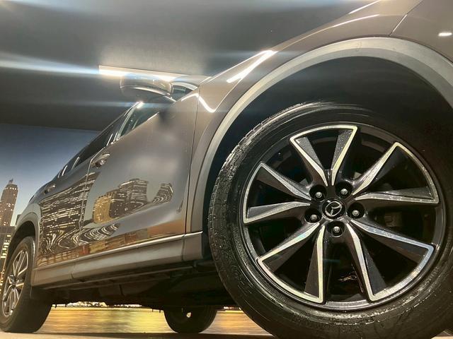 ＣＸ－５ ＸＤ　Ｌパッケージ　（禁煙車）（黒本革シート）（純正ＳＤナビ）（パワーシート）（シートヒーター）（電動リアゲート）（コーナーセンサー）（レーダークルーズ）（全周囲モニター）（ビルトインＥＴＣ）（純正１９インチＡＷ）（17枚目）