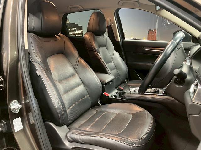 ＣＸ－５ ＸＤ　Ｌパッケージ　（禁煙車）（黒本革シート）（純正ＳＤナビ）（パワーシート）（シートヒーター）（電動リアゲート）（コーナーセンサー）（レーダークルーズ）（全周囲モニター）（ビルトインＥＴＣ）（純正１９インチＡＷ）（20枚目）