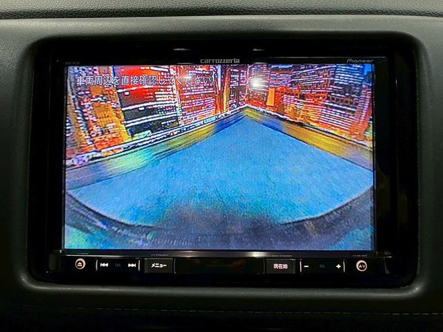 ヴェゼル ハイブリッドＺ　（禁煙車）（カロッツェリア製ＳＤナビ）（社外後席モニター）（黒半革）（デジタルインナーミラー）（ブレーキホールド）（ルーフレール）（パドルシフト）（シートヒーター）（ＥＴＣ）（純正１７インチＡＷ）（7枚目）