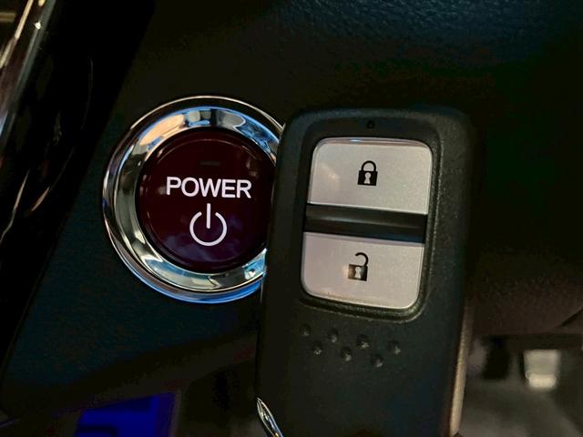 ヴェゼル ハイブリッドＺ　（禁煙車）（カロッツェリア製ＳＤナビ）（社外後席モニター）（黒半革）（デジタルインナーミラー）（ブレーキホールド）（ルーフレール）（パドルシフト）（シートヒーター）（ＥＴＣ）（純正１７インチＡＷ）（13枚目）