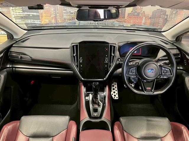 レヴォーグ ＳＴＩスポーツ　ＥＸ　（禁煙車）（メーカーナビ）（赤黒革シート）（パワーシート）（シートヒーター）（ＳＴＩマフラー）（レーダークルーズ）（コーナーセンサー）（ビルトインＥＴＣ）（全周囲モニター）（純正１８インチＡＷ）（5枚目）