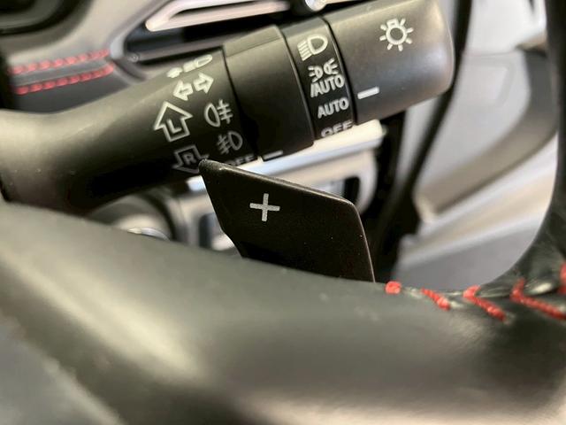 レヴォーグ ＳＴＩスポーツ　ＥＸ　（禁煙車）（メーカーナビ）（赤黒革シート）（パワーシート）（シートヒーター）（ＳＴＩマフラー）（レーダークルーズ）（コーナーセンサー）（ビルトインＥＴＣ）（全周囲モニター）（純正１８インチＡＷ）（15枚目）