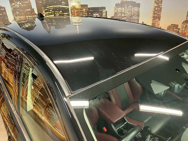 レヴォーグ ＳＴＩスポーツ　ＥＸ　（禁煙車）（メーカーナビ）（赤黒革シート）（パワーシート）（シートヒーター）（ＳＴＩマフラー）（レーダークルーズ）（コーナーセンサー）（ビルトインＥＴＣ）（全周囲モニター）（純正１８インチＡＷ）（31枚目）