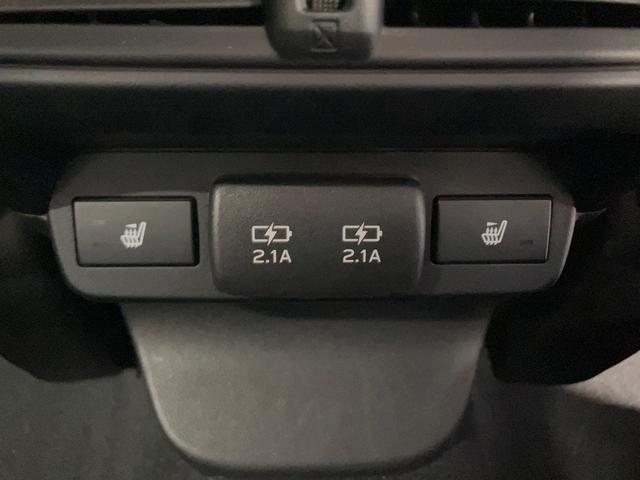 レヴォーグ ＳＴＩスポーツ　ＥＸ　（禁煙車）（メーカーナビ）（赤黒革シート）（パワーシート）（シートヒーター）（ＳＴＩマフラー）（レーダークルーズ）（コーナーセンサー）（ビルトインＥＴＣ）（全周囲モニター）（純正１８インチＡＷ）（46枚目）