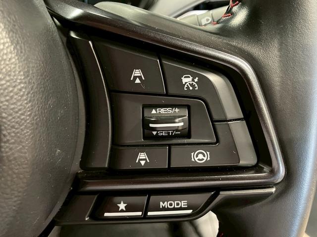 レヴォーグ ＳＴＩスポーツ　（禁煙車）（ワンオーナー）（赤＆黒本革シート）（純正９インチナビ）（ガナドール製マフラー）（ａｐｐｌｅ　ＣａｒＰｌａｙ）（アイサイト）（レーダークルーズ）（ＥＴＣ）（ＷｅｄｓＳｐｏｒｔ１８インチＡＷ）（9枚目）