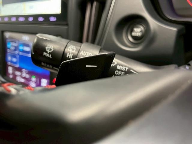 レヴォーグ ＳＴＩスポーツ　（禁煙車）（ワンオーナー）（赤＆黒本革シート）（純正９インチナビ）（ガナドール製マフラー）（ａｐｐｌｅ　ＣａｒＰｌａｙ）（アイサイト）（レーダークルーズ）（ＥＴＣ）（ＷｅｄｓＳｐｏｒｔ１８インチＡＷ）（49枚目）