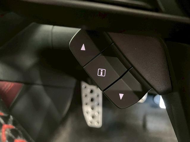 レヴォーグ ＳＴＩスポーツ　（禁煙車）（ワンオーナー）（赤＆黒本革シート）（純正９インチナビ）（ガナドール製マフラー）（ａｐｐｌｅ　ＣａｒＰｌａｙ）（アイサイト）（レーダークルーズ）（ＥＴＣ）（ＷｅｄｓＳｐｏｒｔ１８インチＡＷ）（56枚目）