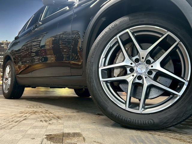 ＧＬＣ ＧＬＣ２５０　４マチックスポーツ（本革仕様）　（禁煙車）（サンルーフ）（黒本革シート）（シートヒーター）（全周囲モニター）（パワーシート）（パワーバックドア）（レーダークルーズ）（ビルトインＥＴＣ）（シートメモリー）（純正１９インチＡＷ）（17枚目）