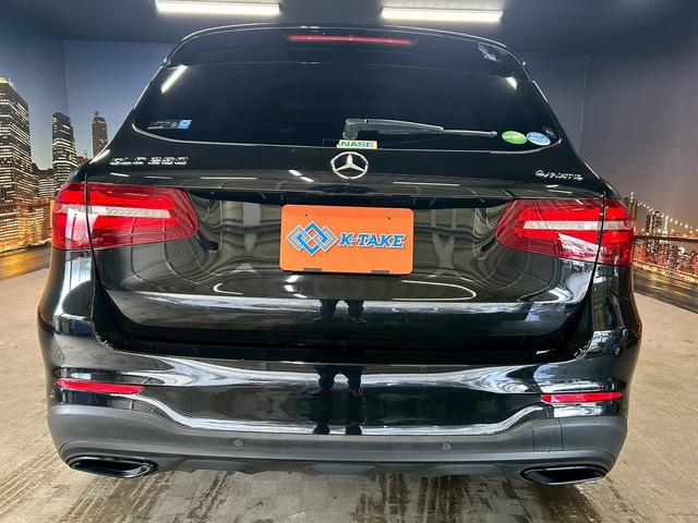 ＧＬＣ ＧＬＣ２５０　４マチックスポーツ（本革仕様）　（禁煙車）（サンルーフ）（黒本革シート）（シートヒーター）（全周囲モニター）（パワーシート）（パワーバックドア）（レーダークルーズ）（ビルトインＥＴＣ）（シートメモリー）（純正１９インチＡＷ）（22枚目）
