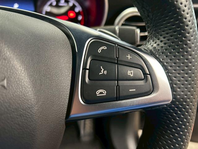 ＧＬＣ ＧＬＣ２５０　４マチックスポーツ（本革仕様）　（禁煙車）（サンルーフ）（黒本革シート）（シートヒーター）（全周囲モニター）（パワーシート）（パワーバックドア）（レーダークルーズ）（ビルトインＥＴＣ）（シートメモリー）（純正１９インチＡＷ）（32枚目）