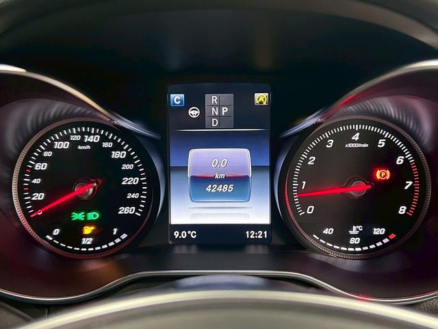 ＧＬＣ ＧＬＣ２５０　４マチックスポーツ（本革仕様）　（禁煙車）（サンルーフ）（黒本革シート）（シートヒーター）（全周囲モニター）（パワーシート）（パワーバックドア）（レーダークルーズ）（ビルトインＥＴＣ）（シートメモリー）（純正１９インチＡＷ）（34枚目）