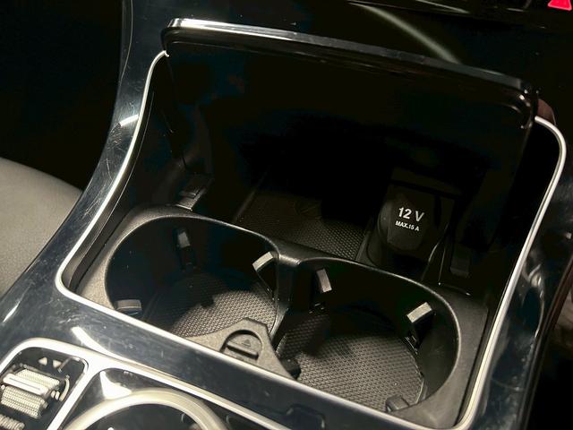 ＧＬＣ ＧＬＣ２５０　４マチックスポーツ（本革仕様）　（禁煙車）（サンルーフ）（黒本革シート）（シートヒーター）（全周囲モニター）（パワーシート）（パワーバックドア）（レーダークルーズ）（ビルトインＥＴＣ）（シートメモリー）（純正１９インチＡＷ）（35枚目）